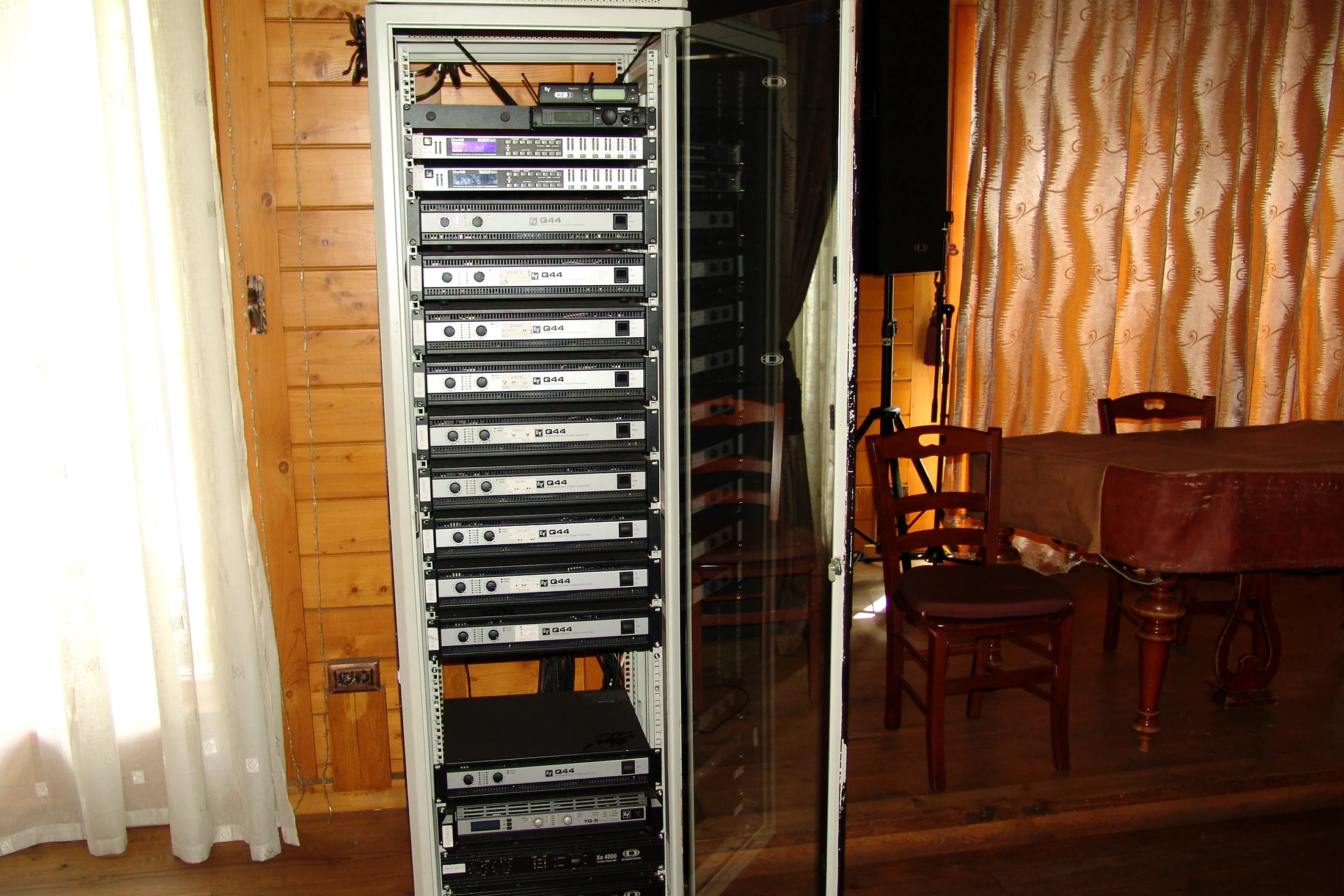 Barlogul Lupilor - professional audio project photo