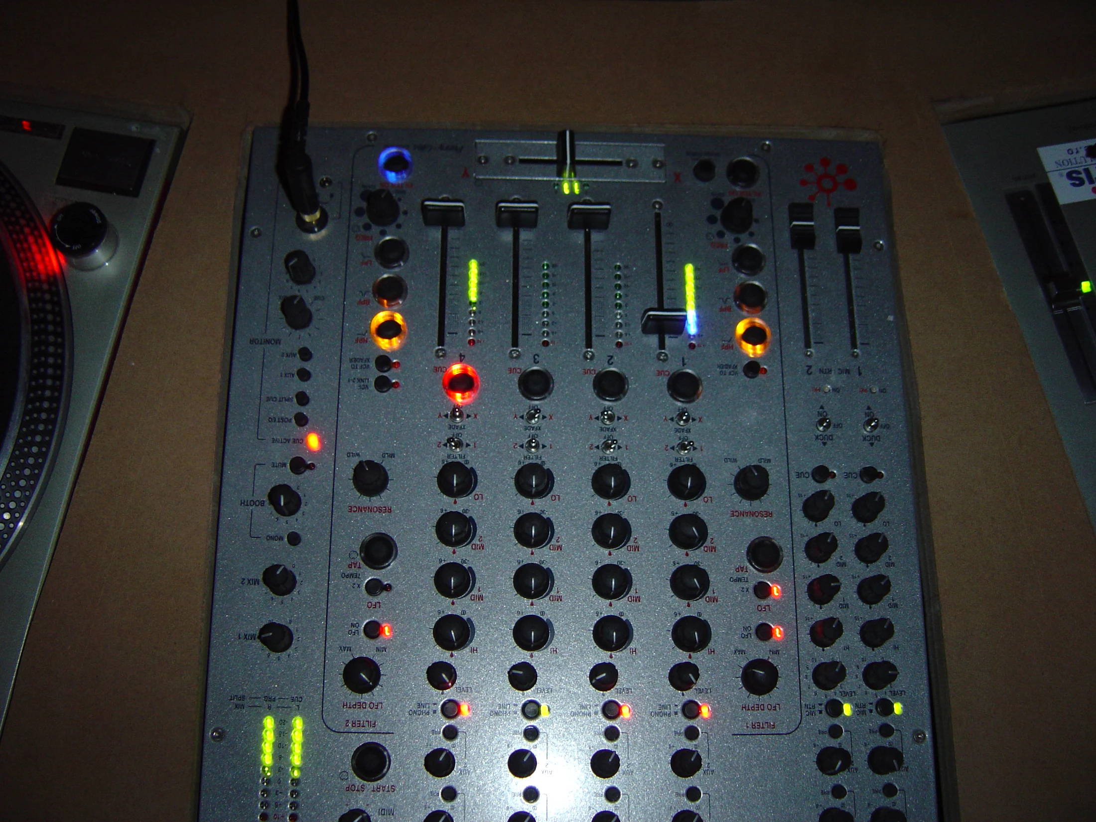Club Empire Mamaia - professional audio project photo